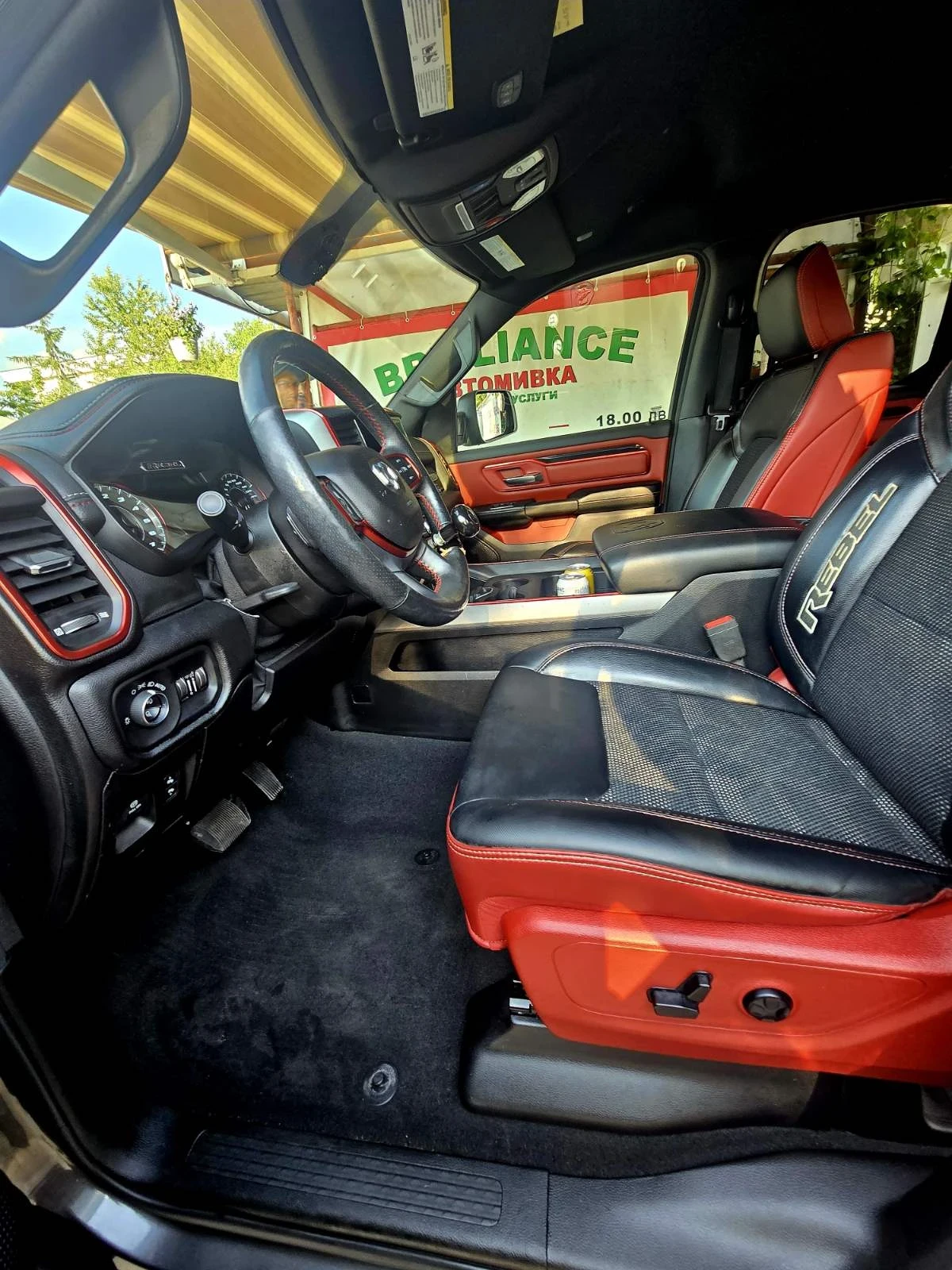 Dodge RAM 1500 Rebel - изображение 2