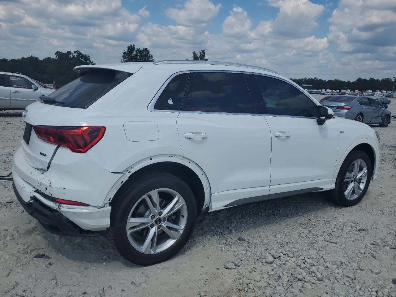 Audi Q3 S-line, digital, distronic - изображение 3