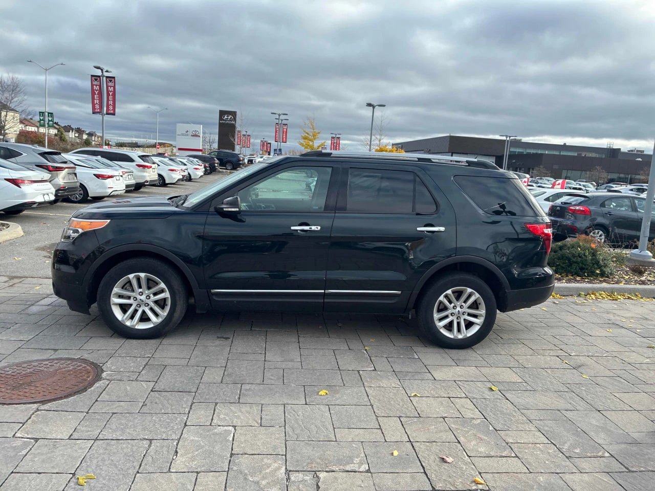 Ford Explorer CARFAX* АВТОФИНАНСИРАНЕ* БЕЗ ПЪРВОНАЧАЛНА ВНОСКА*  - изображение 2