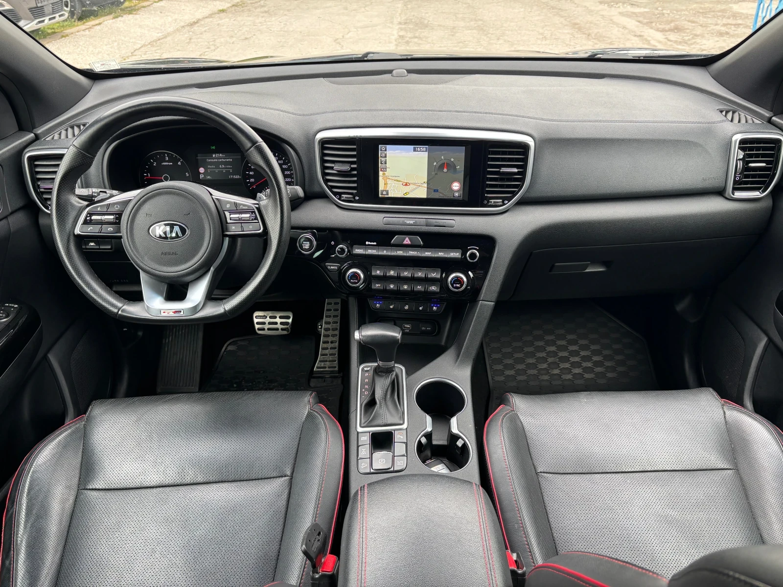 Kia Sportage GT-line 1.6 crdi / 4x4 / Автоматик / Keyles-go, снимка 9 - Автомобили и джипове - 54221398