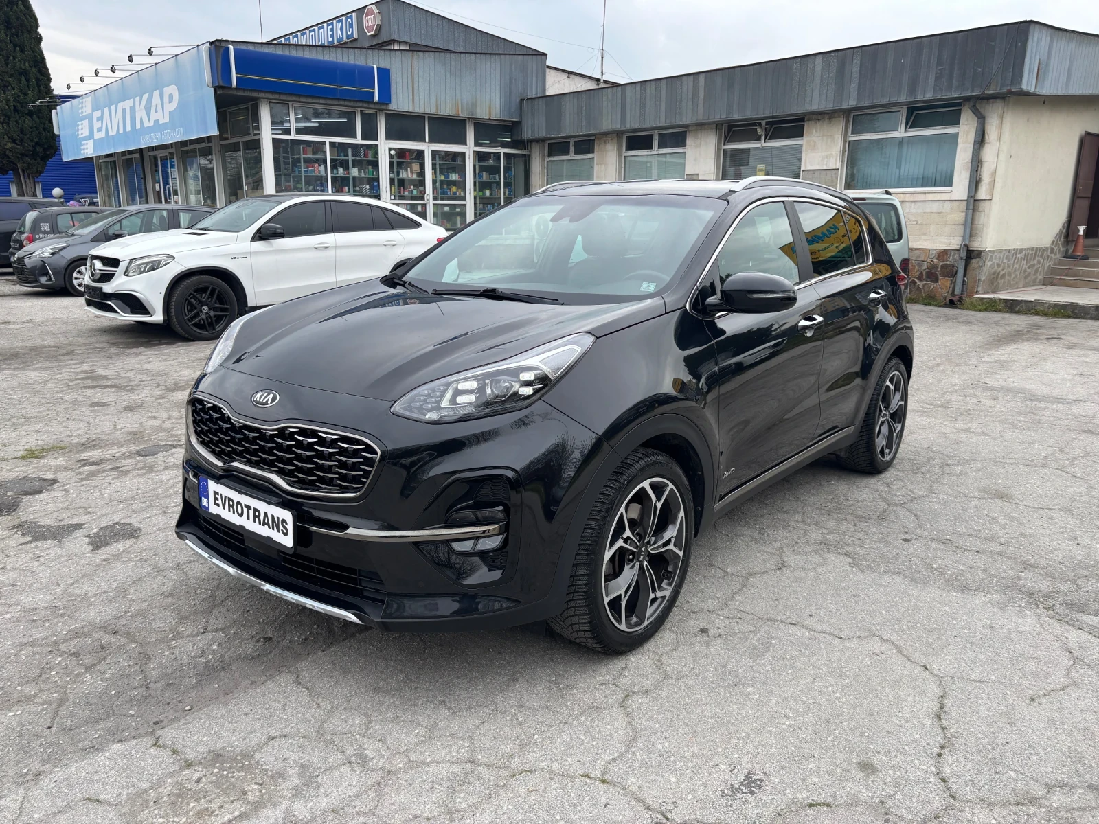 Kia Sportage GT-line 1.6 crdi / 4x4 / Автоматик / Keyles-go, снимка 3 - Автомобили и джипове - 54221398