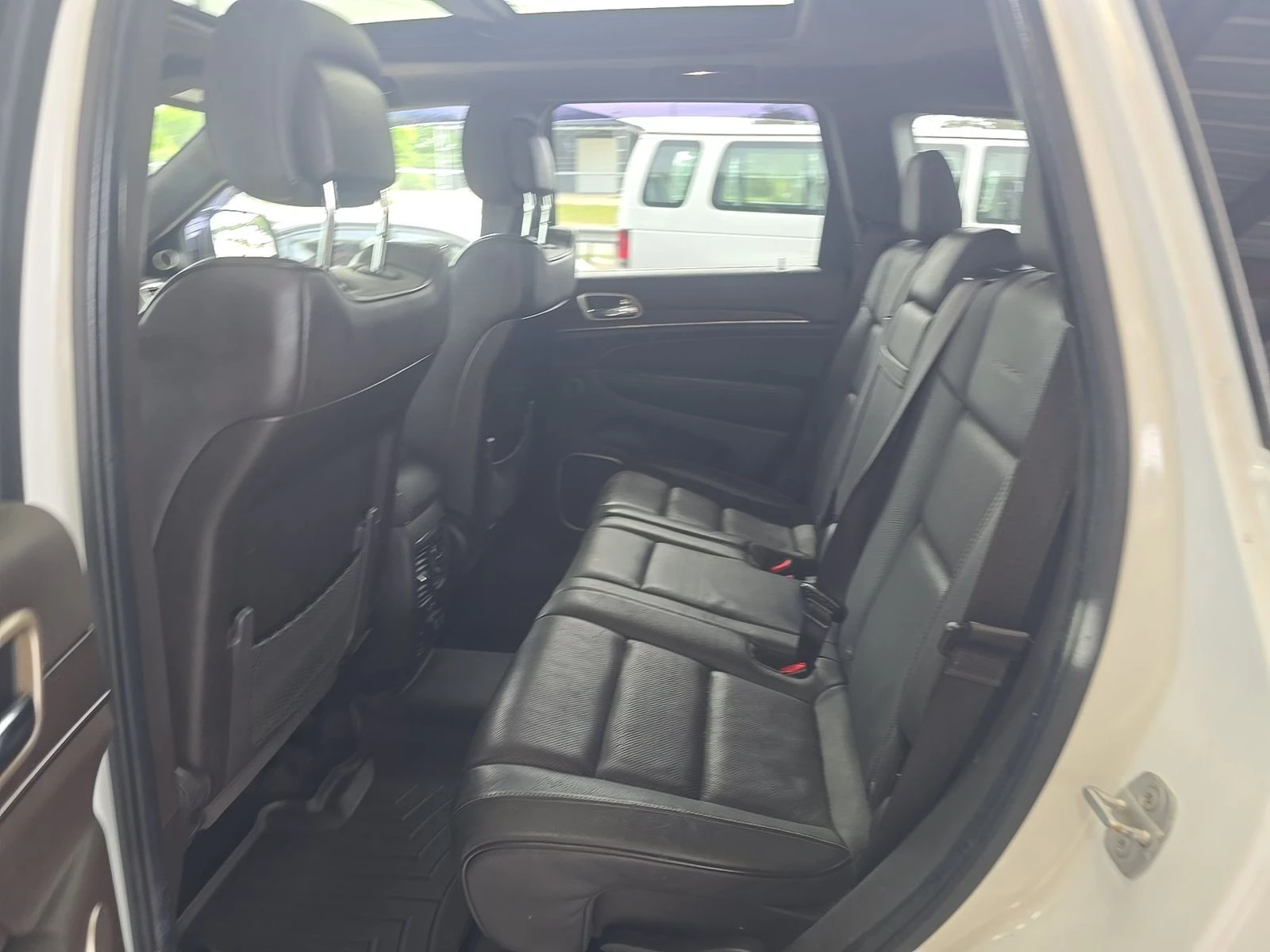 Jeep Grand cherokee SUMMIT 3.6 4х4 ОБДУХВАНЕ ПАНОРАМА ДИСТРОНИК, снимка 14 - Автомобили и джипове - 54547691