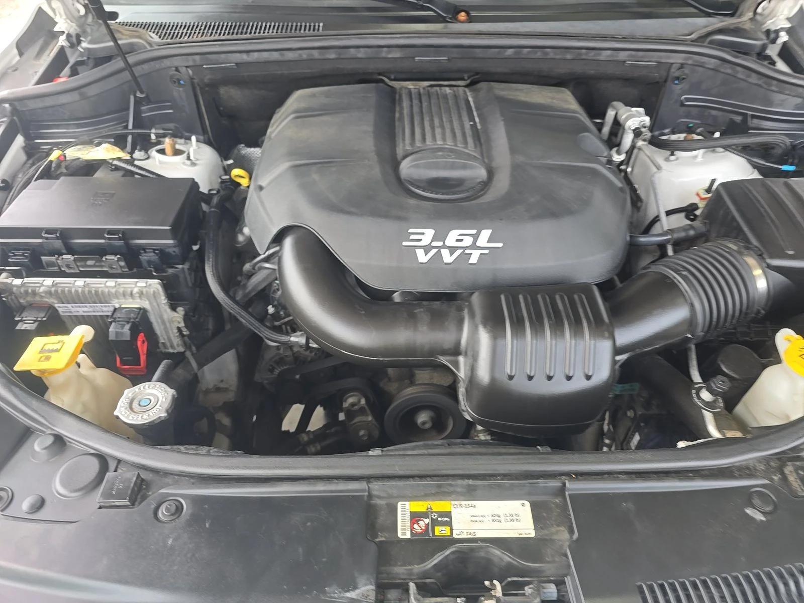 Jeep Grand cherokee SUMMIT 3.6 4х4 ОБДУХВАНЕ ПАНОРАМА ДИСТРОНИК, снимка 17 - Автомобили и джипове - 54547691