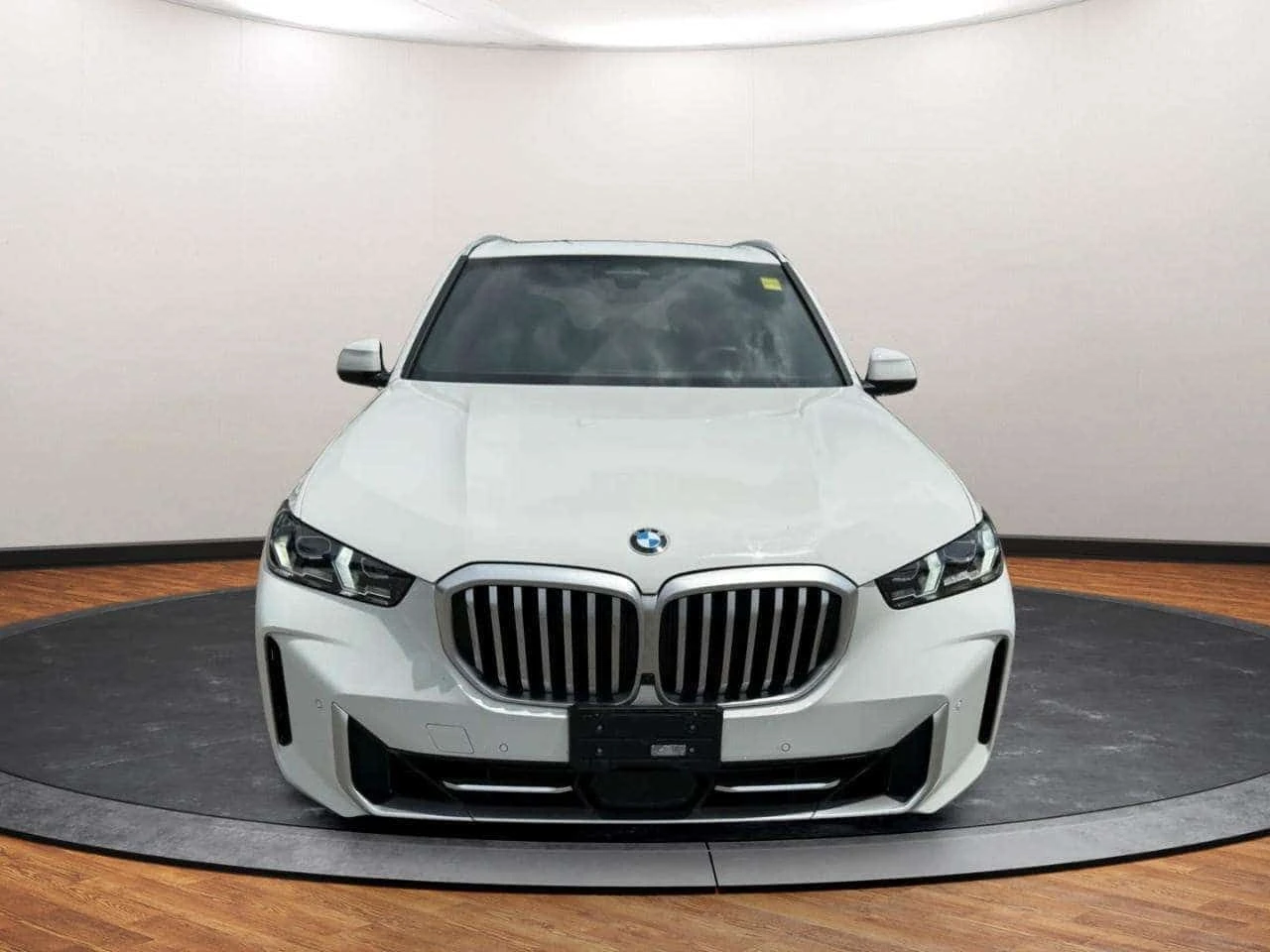 BMW X5 xDrive40i/ОБДУХВАНЕ/ПАНОРАМА/ДИСТРОНИК/360 КАМЕРИ, снимка 2 - Автомобили и джипове - 55205898