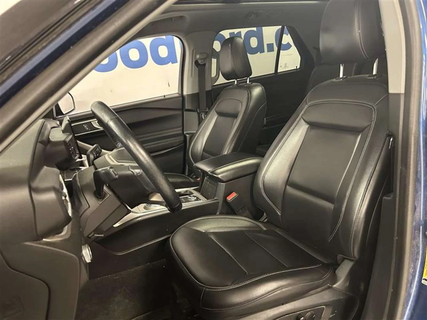 Ford Explorer, снимка 14 - Автомобили и джипове - 56020873