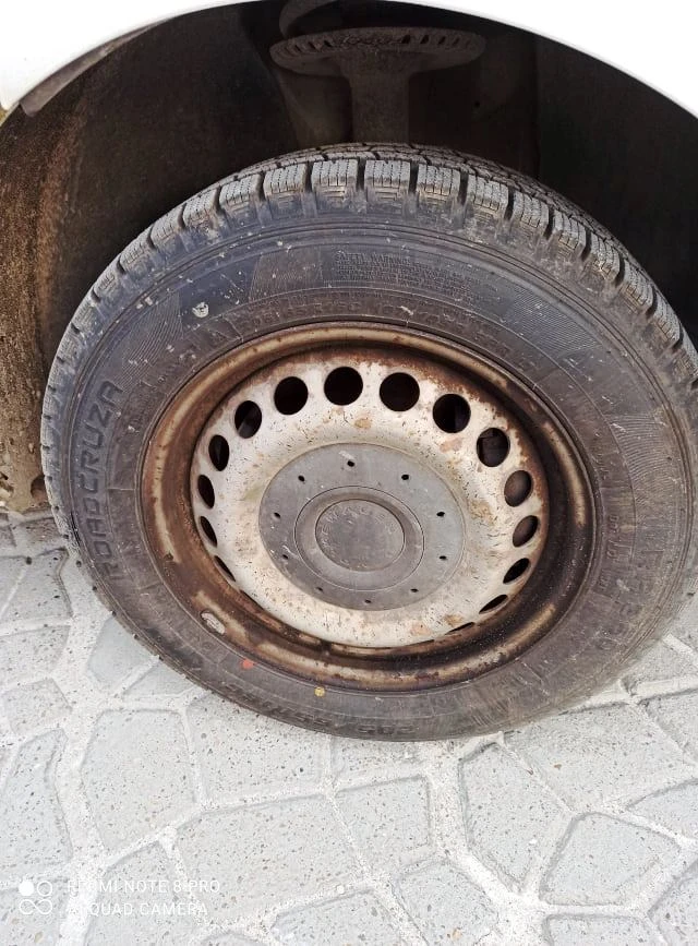 VW T5 Dokka, снимка 10 - Бусове и автобуси - 56217519