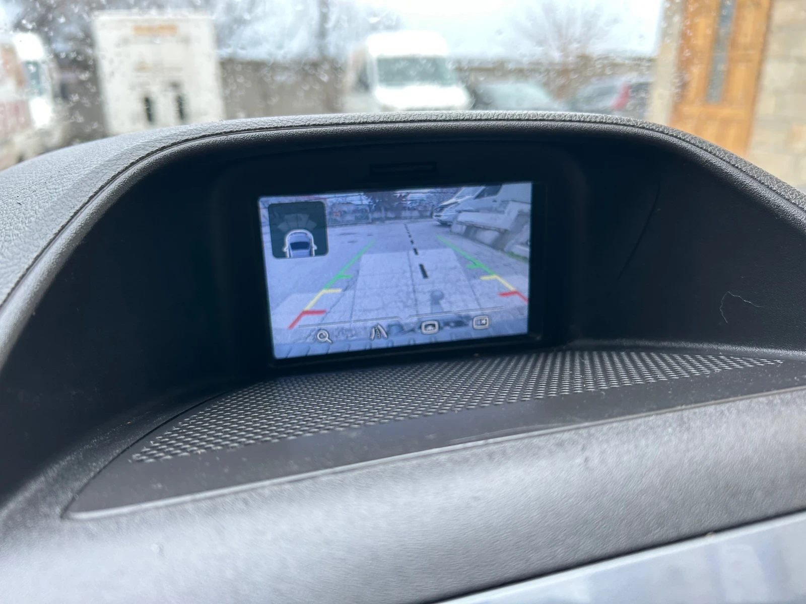 Ford Transit Custom 2.2TDCI LONG * КАТО НОВ* , снимка 14 - Бусове и автобуси - 53927113