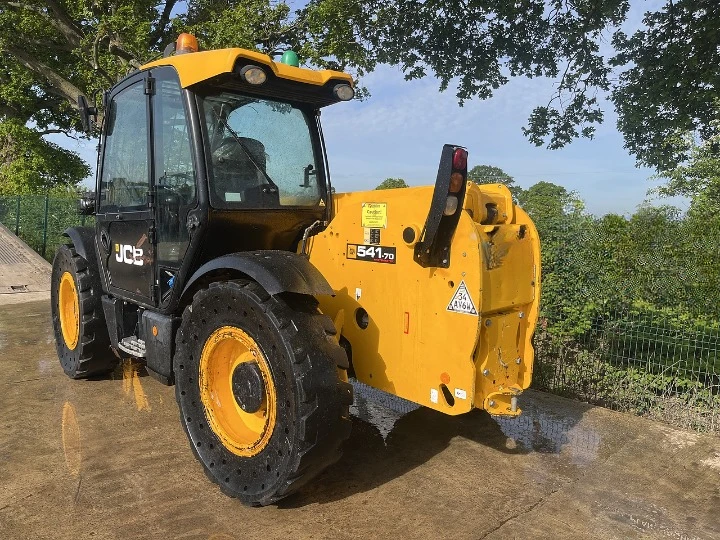 Телескопични товарачи JCB 541-70, снимка 3 - Индустриална техника - 47364184