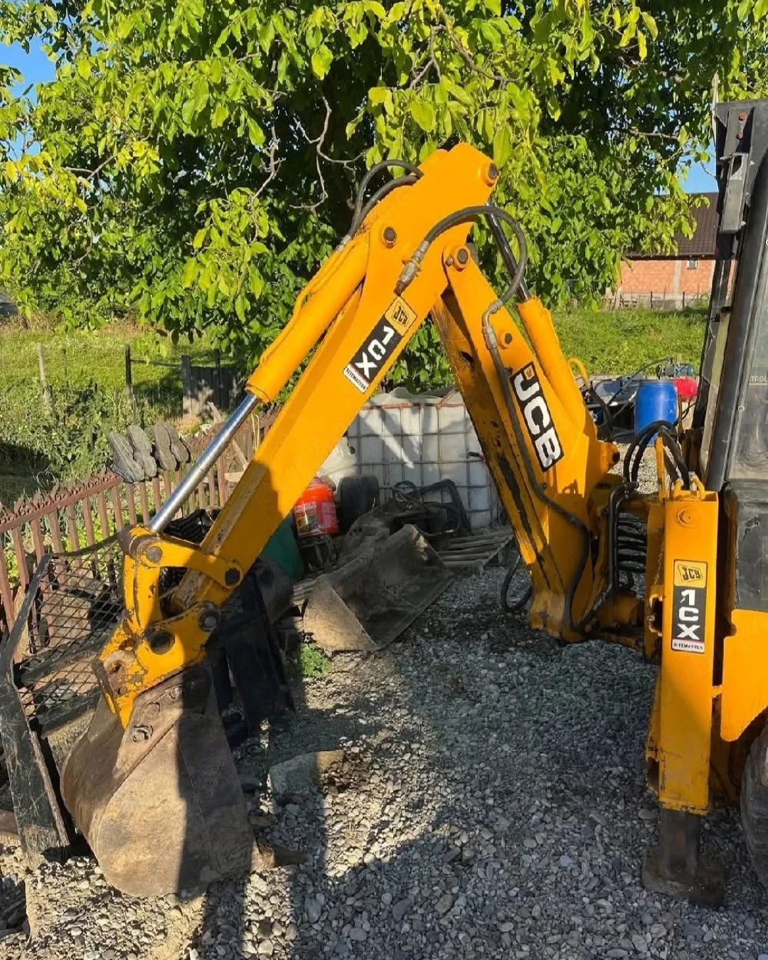 Багер JCB 1cx, снимка 2 - Индустриална техника - 55841419