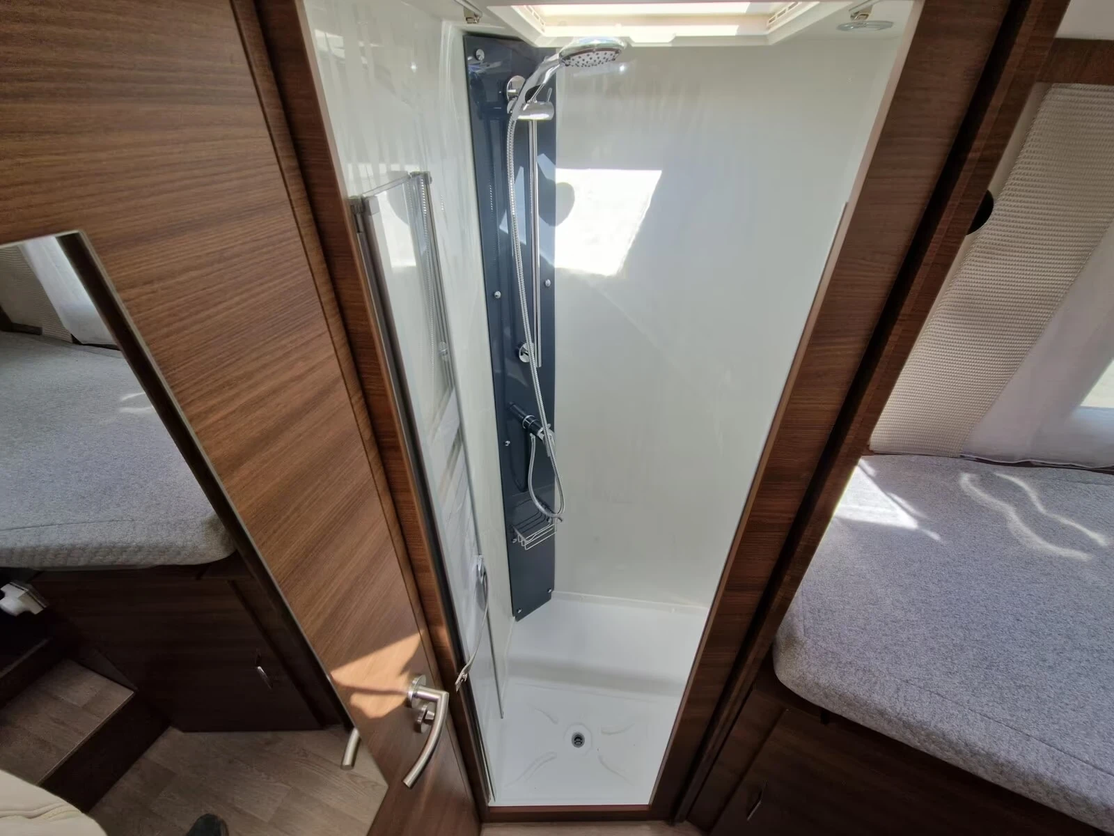 Кемпер Rapido 666F 180к.с. АТ ТЕГЛИЧ 2026 65Years FULL - изображение 5