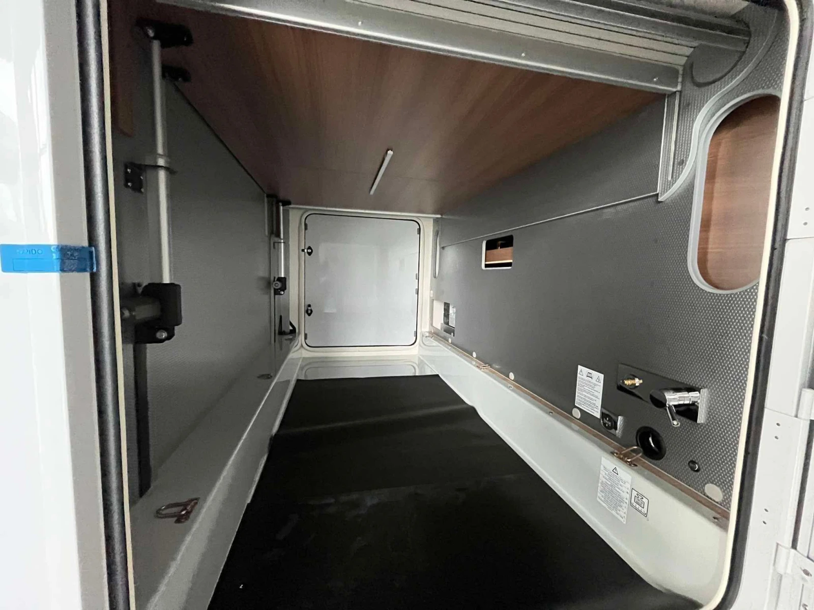 Кемпер Rapido 696F 2026 65Years , снимка 9 - Каравани и кемпери - 53294218