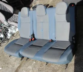 Седалки за  Ситроен Берлинго  2008 г.  , снимка 3