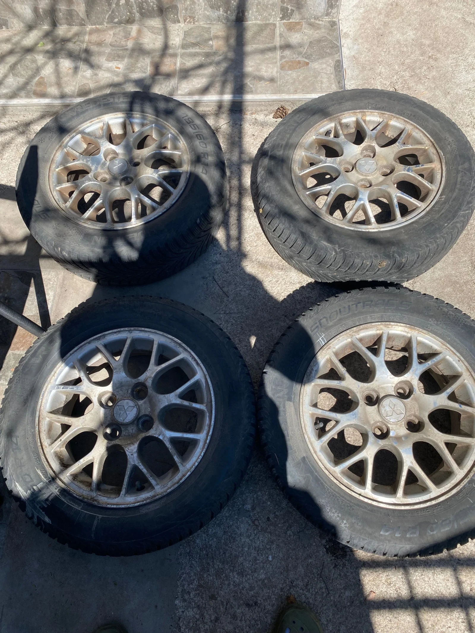 ���� � ������ 185/60R14 �� Mitsubishi Colt | Mobile.bg � ����������� 1