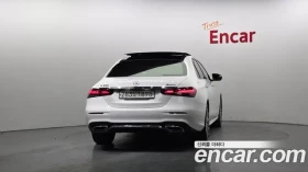 Mercedes-Benz E 350 4 Matic AMG LINE, снимка 2