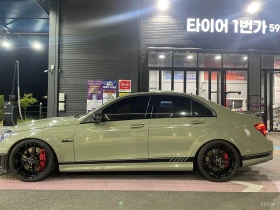 Mercedes-Benz C 63 AMG AMG* FULL* CUSTOM* TUNING, снимка 3