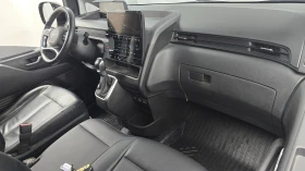 Hyundai Staria Modern* BLIND SPOT* ПОДГРЕВ ВОЛАН* КРАЙНА ЦЕНА, снимка 7
