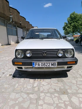     VW Golf 1.8i