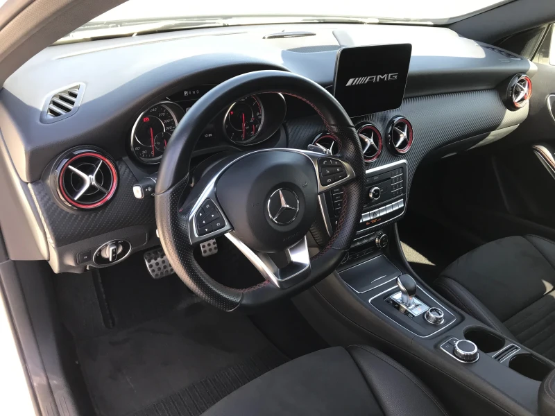 Mercedes-Benz A45 AMG, снимка 13 - Автомобили и джипове - 47265235