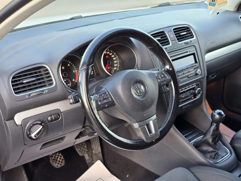 VW Golf 2.0 tdi 110Hp highline Лизинг, снимка 14 - Автомобили и джипове - 48056521