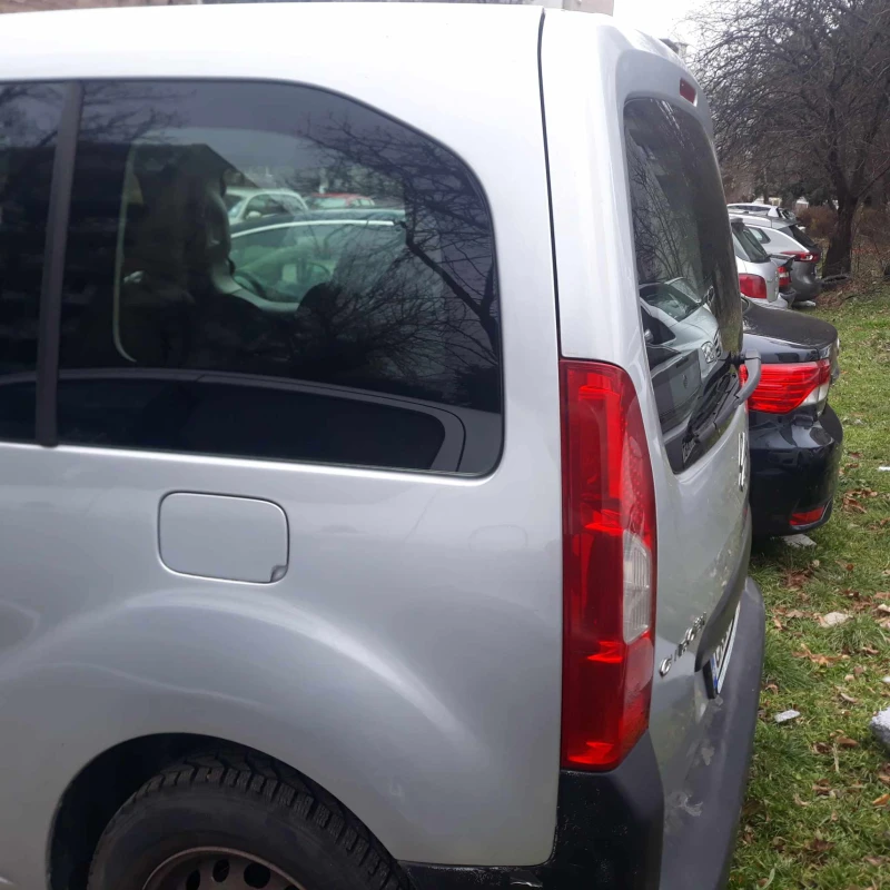 Citroen Berlingo, снимка 10 - Автомобили и джипове - 48663603