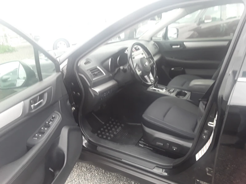 Subaru Outback 2.5i 4x4 Automatic , снимка 8 - Автомобили и джипове - 52091256