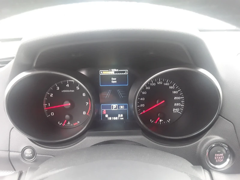 Subaru Outback 2.5i 4x4 Automatic , снимка 12 - Автомобили и джипове - 52091256