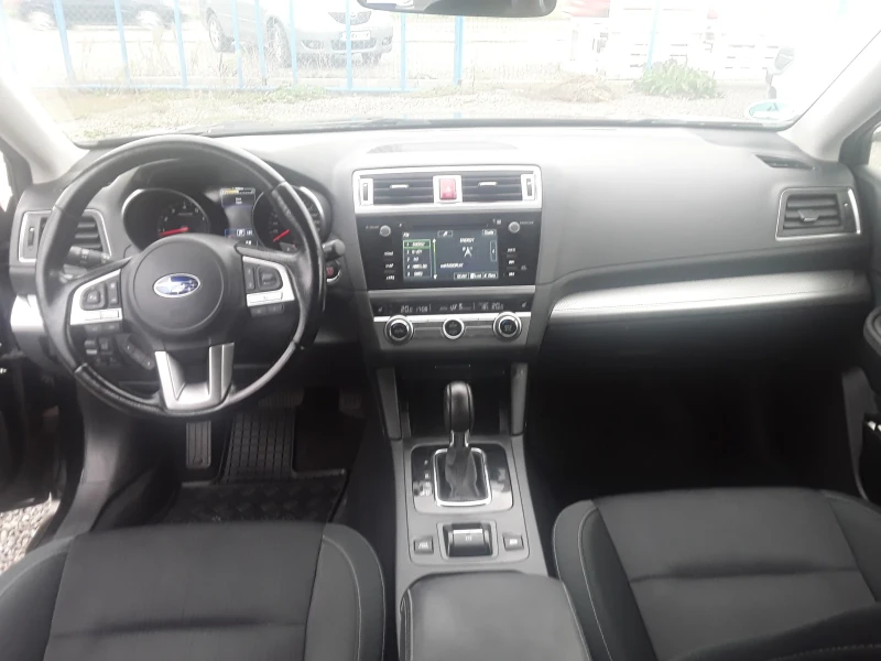 Subaru Outback 2.5i 4x4 Automatic , снимка 13 - Автомобили и джипове - 52091256