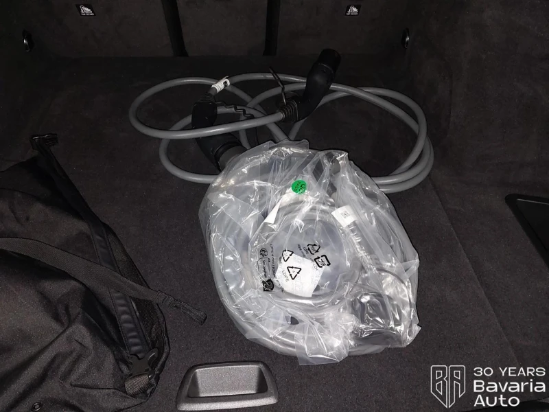 BMW i4 M50 xDrive, снимка 14 - Автомобили и джипове - 52834292