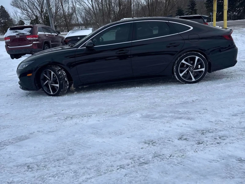 Hyundai Sonata * Sport * CARFAX * БЕЗ ПЪРВОНАЧАЛНА ВНОСКА, снимка 2 - Автомобили и джипове - 53001032