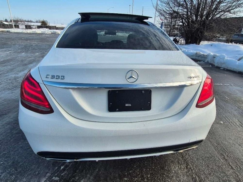 Mercedes-Benz C 300 * CARFAX * ЦЕНА ДО БГ, снимка 10 - Автомобили и джипове - 53152921