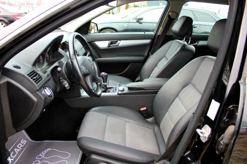 Mercedes-Benz C 220 CDI AVANTGARDE/OM646/СОБСТВЕН ЛИЗИНГ, снимка 11 - Автомобили и джипове - 53288982