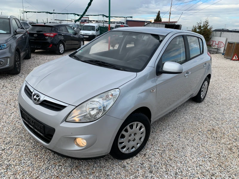 Hyundai I20 1.2i 83000км, снимка 2 - Автомобили и джипове - 53392096