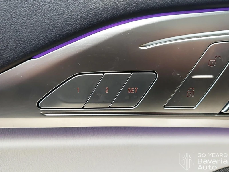 BMW 850 M850i xDrive Coupe Sportautomatic, снимка 14 - Автомобили и джипове - 53560365
