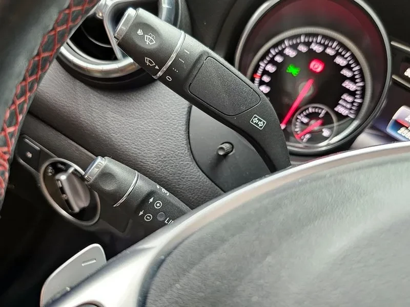 Mercedes-Benz CLA 2.5, снимка 17 - Автомобили и джипове - 54287818