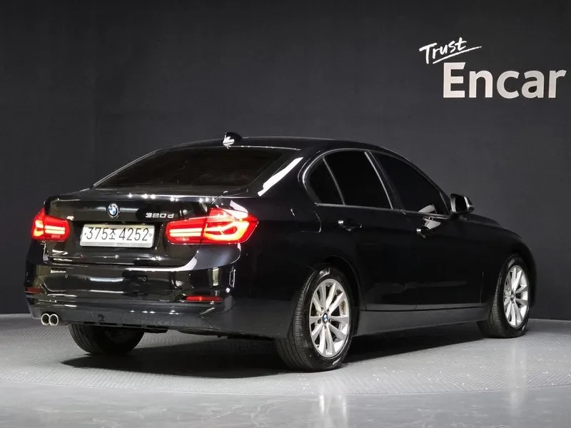 BMW 320 d, снимка 2 - Автомобили и джипове - 54592447