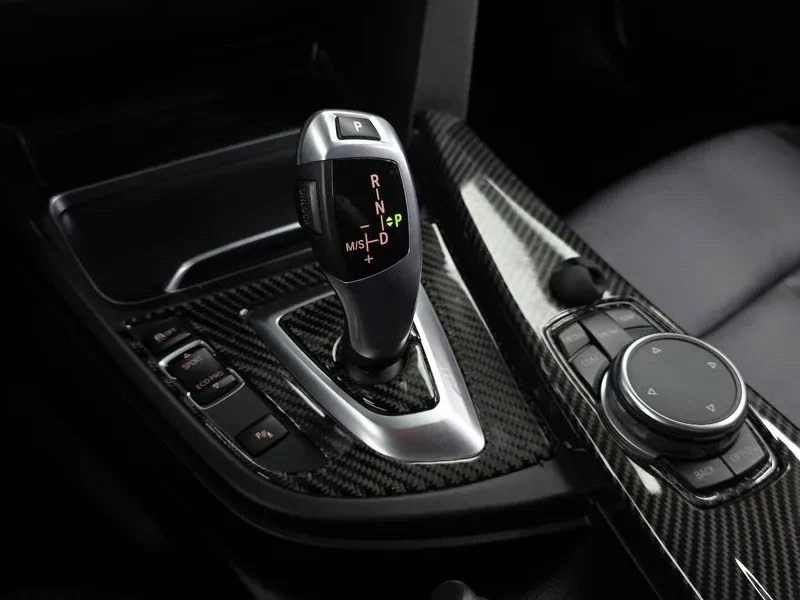 BMW 320 d, снимка 9 - Автомобили и джипове - 54592447