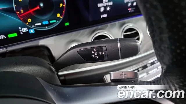 Mercedes-Benz E 350 4 Matic AMG LINE, снимка 6 - Автомобили и джипове - 54594774