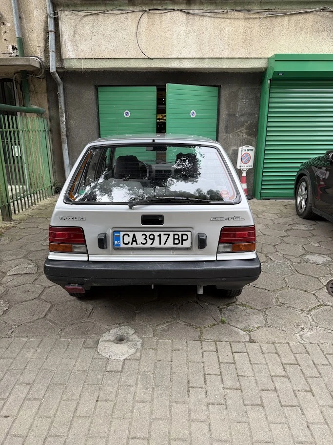 Suzuki Swift GL, снимка 4 - Автомобили и джипове - 55841611