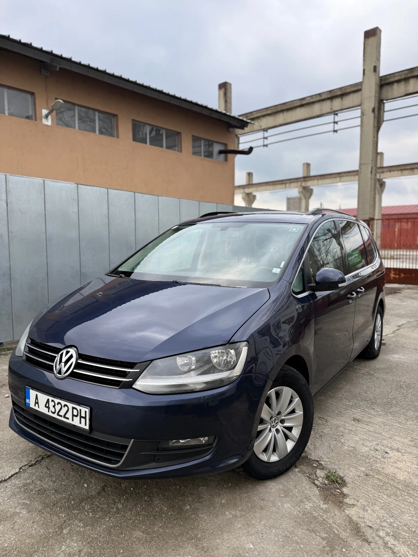 VW Sharan 2.0 177 к.с DSG, снимка 1