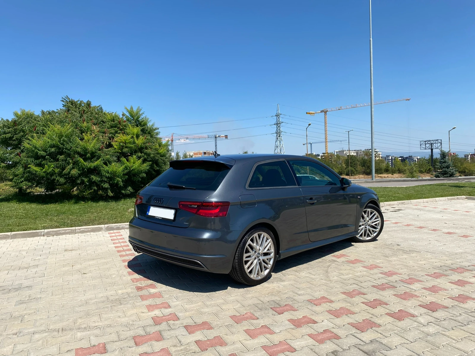 Audi A3 2.0 TDI 184 кс / S-Line / S-Tronic / 4х4 quattro - изображение 10