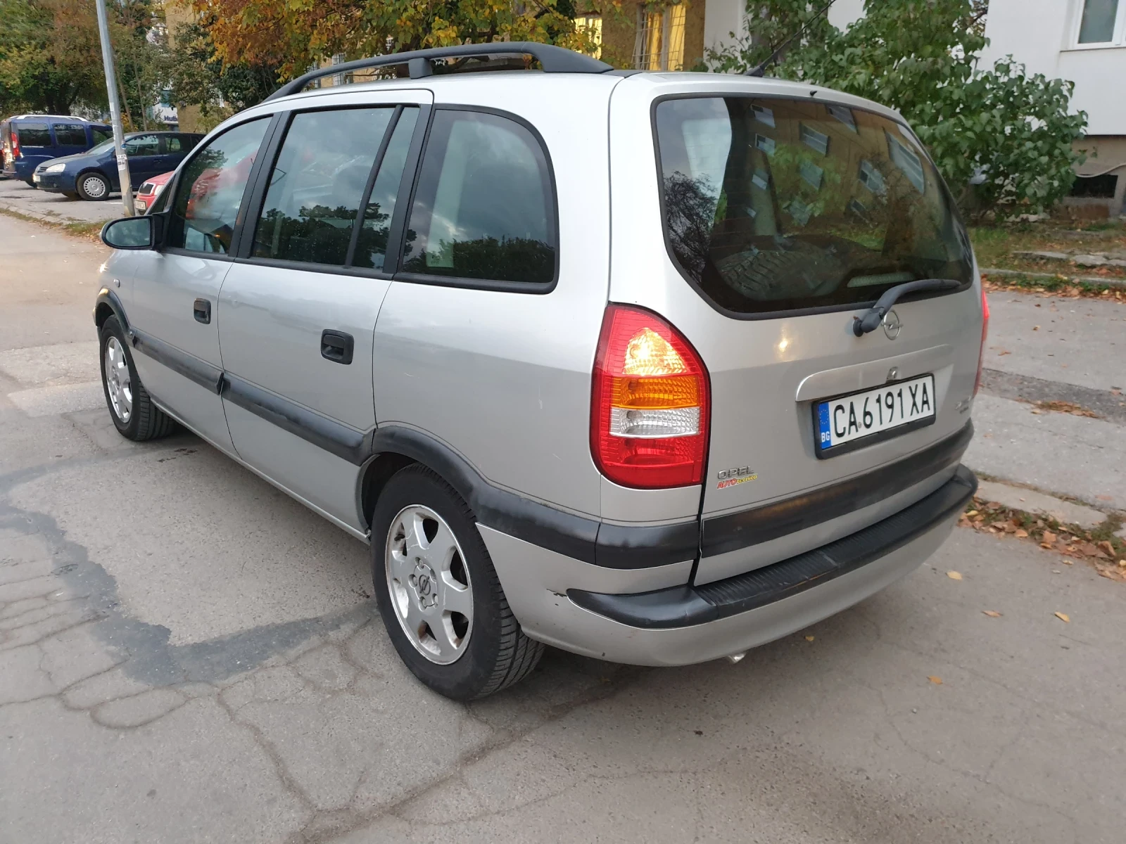 Opel Zafira 1.8 Газ инжекцион  - изображение 6