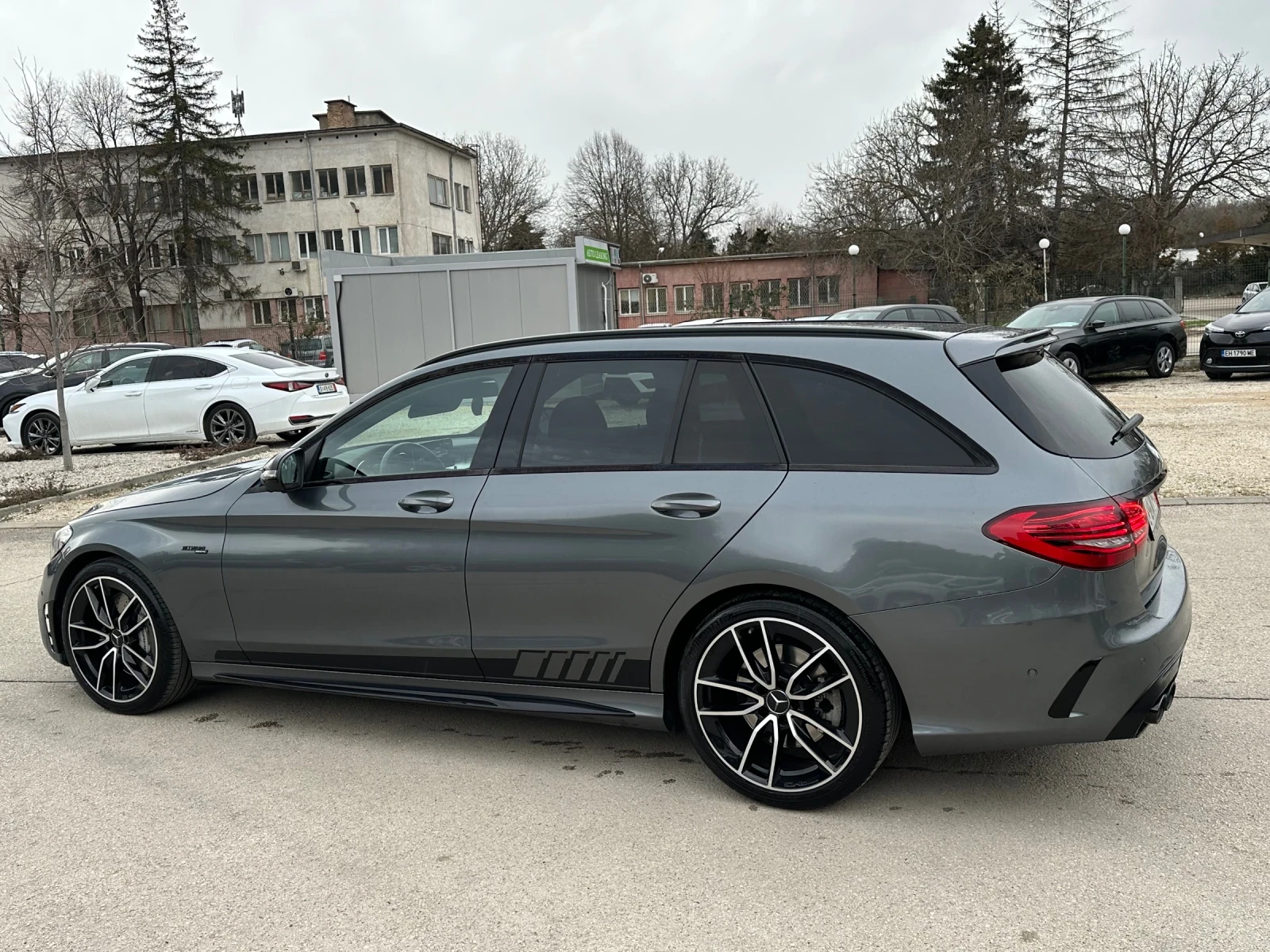 Mercedes-Benz C 43 AMG BiTurbo* 4MATIC* Performance* Burmaster* Обдухване - изображение 2