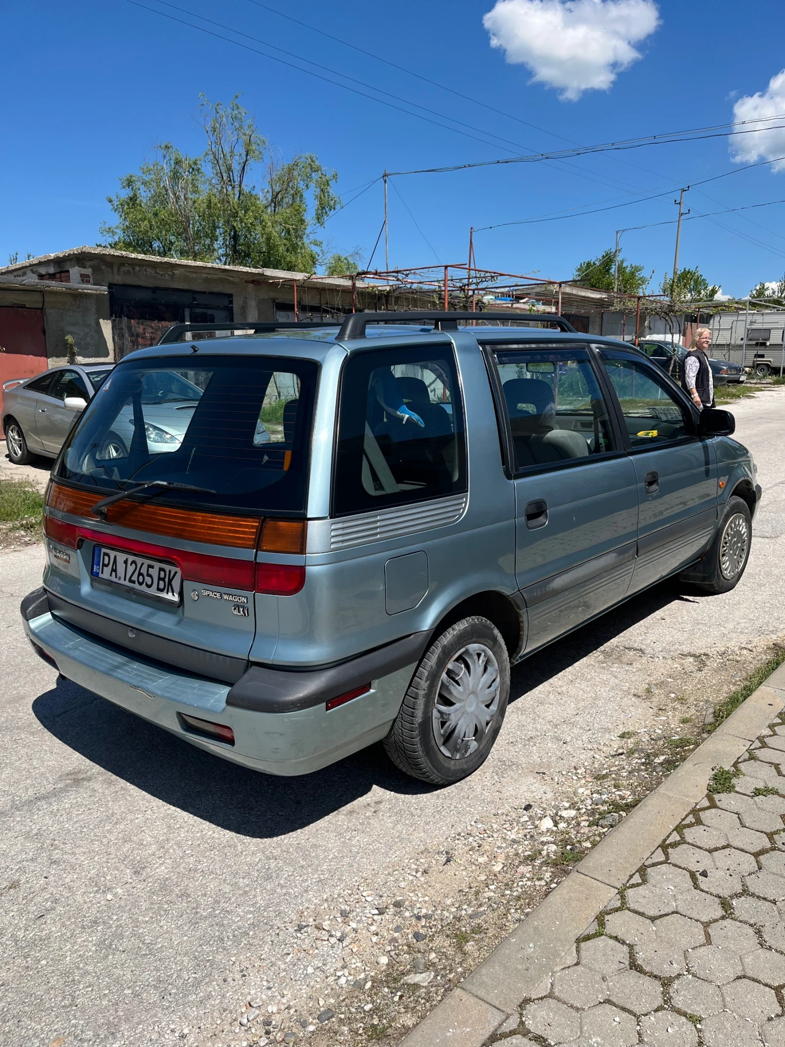 Mitsubishi Space wagon 2.0 - изображение 5