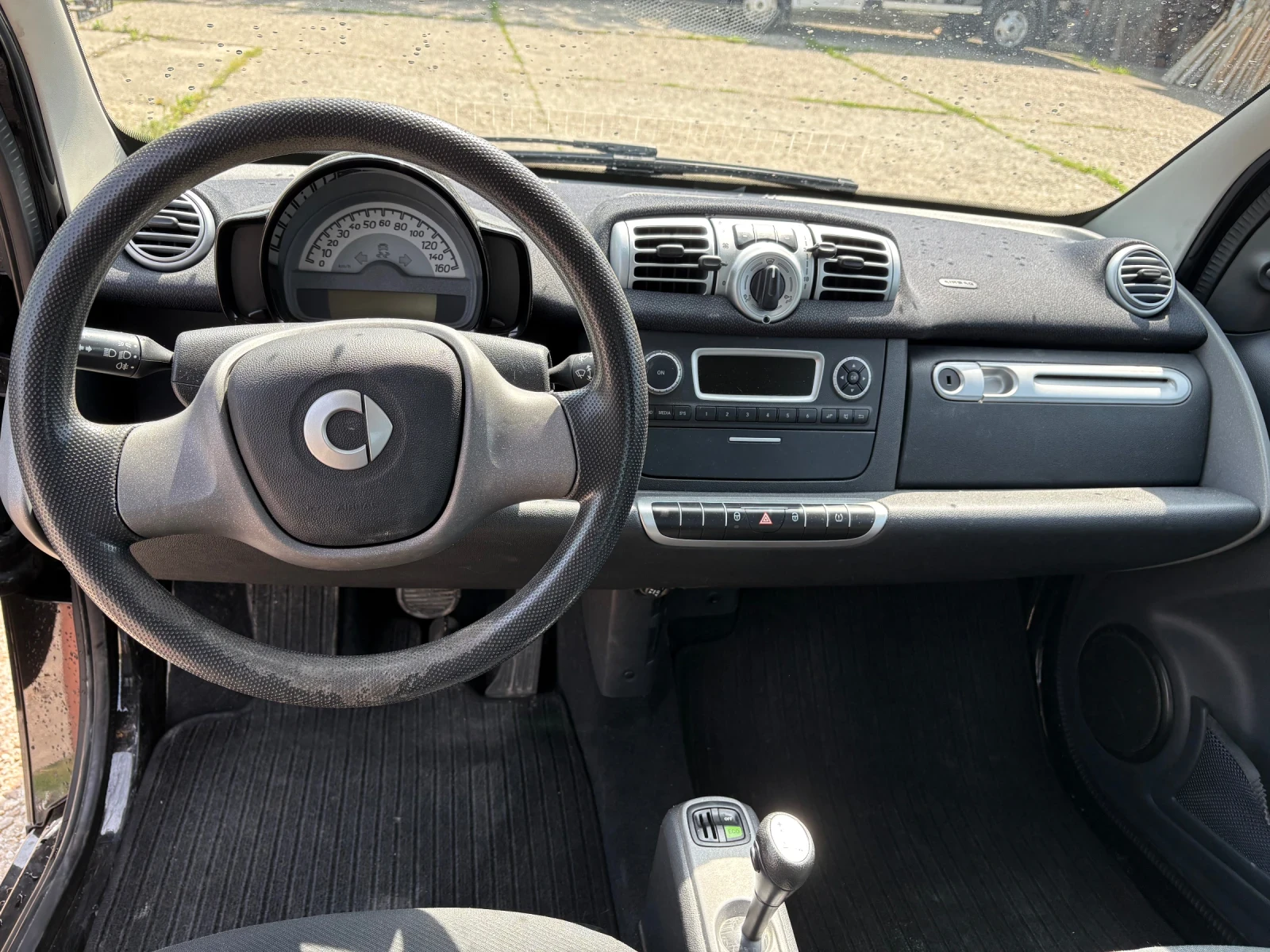 Smart Fortwo 1.0i 61hp - изображение 10