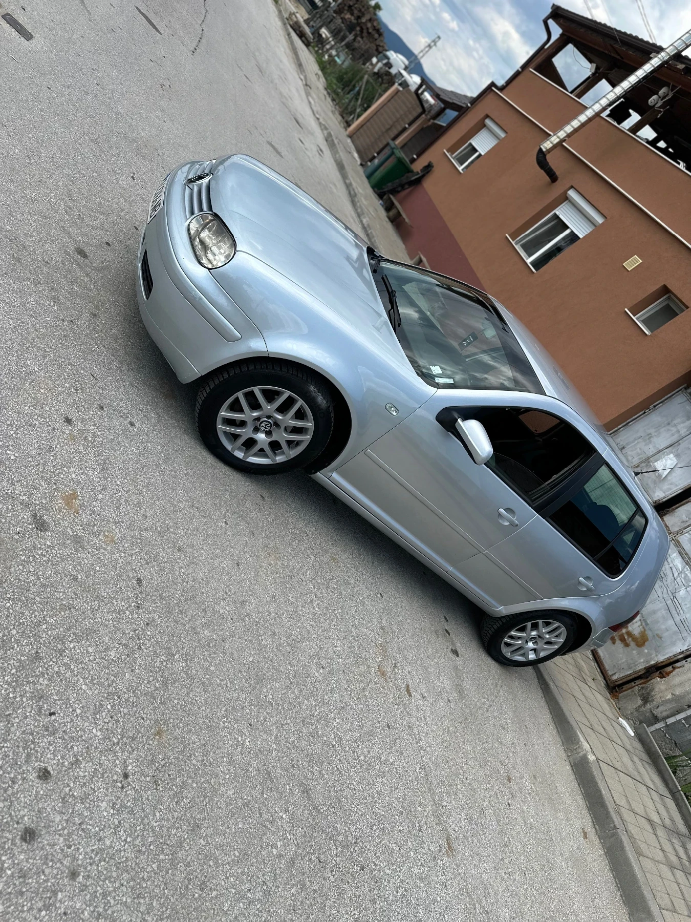 VW Golf 1.9tdi 101hp. PD - изображение 9