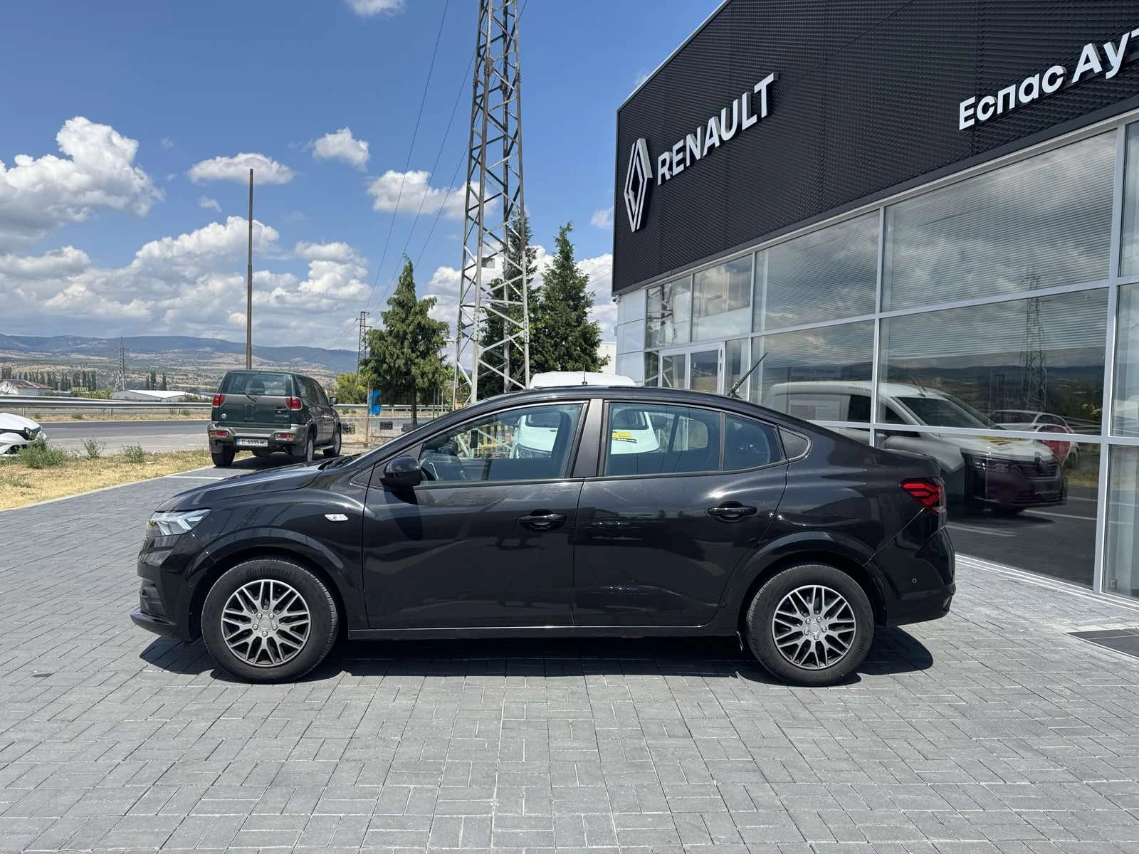 Dacia Logan 1.0TCe 100 к.с. Бензин ECO-G - изображение 7