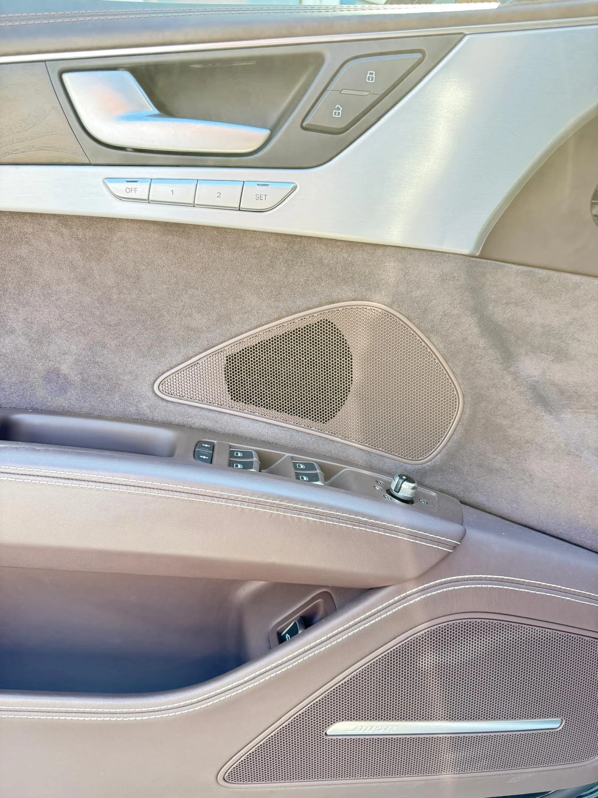 Audi A8 TDI quattro | Mobile.bg   7