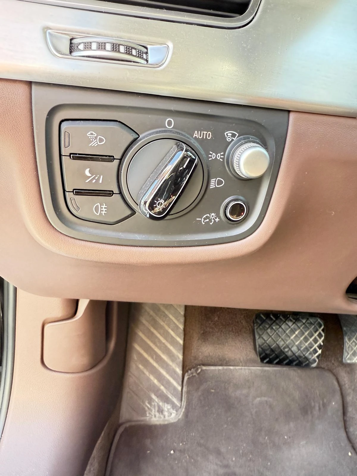 Audi A8 TDI quattro | Mobile.bg   12