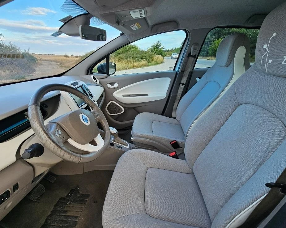 Renault Zoe Собствена батерия! Над 130км градско - изображение 10