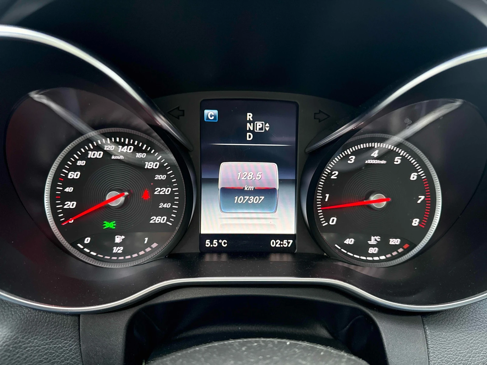 Mercedes-Benz C 400 4MATIC * * CARFAX * *   * *  | Mobile.bg   9